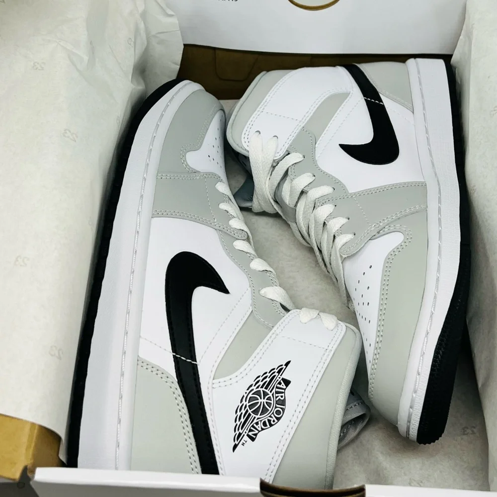 NIKE AIR JORDAN 1 MID**Grey/White Basketball Sneakers**US 7**NIB - Picture 7 of 11